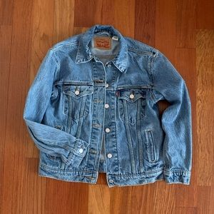 Levi’s Dad Trucker Denim jacket